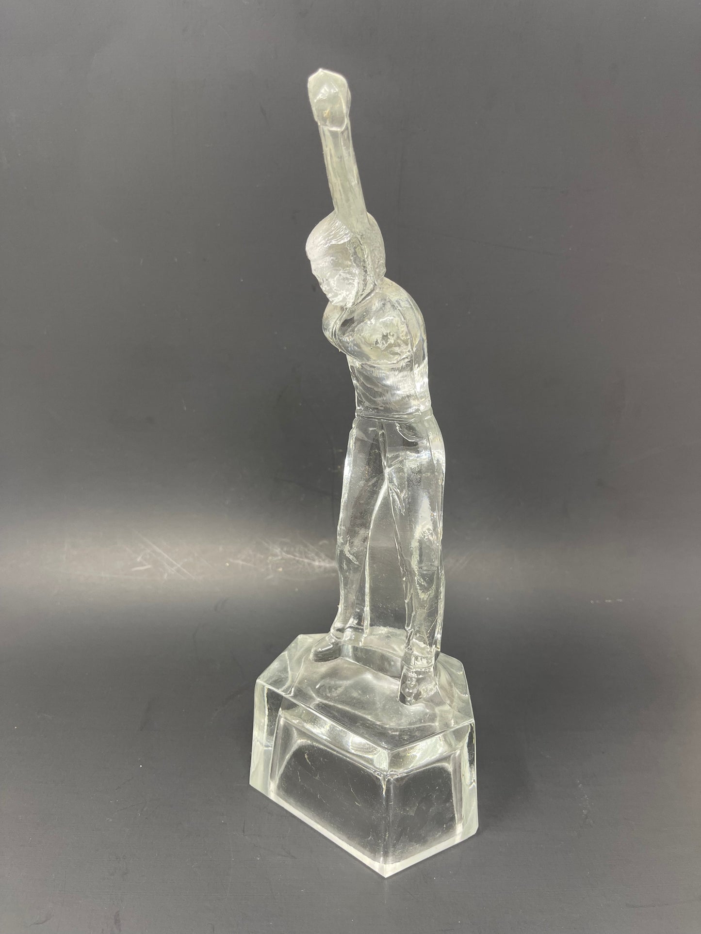 Glass Golfer Statue