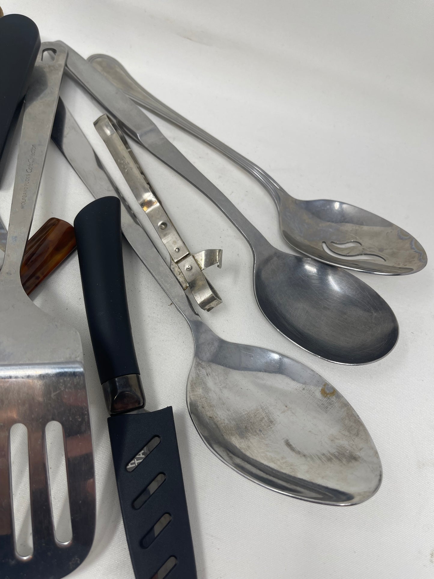 Assorted Kitchen Utensils