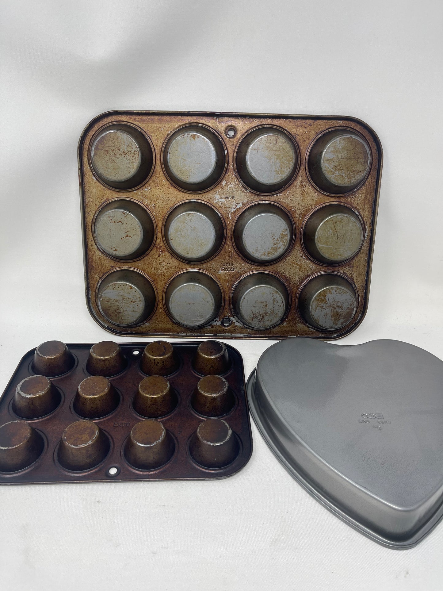 Lot Of Ekco Used Baking Pans