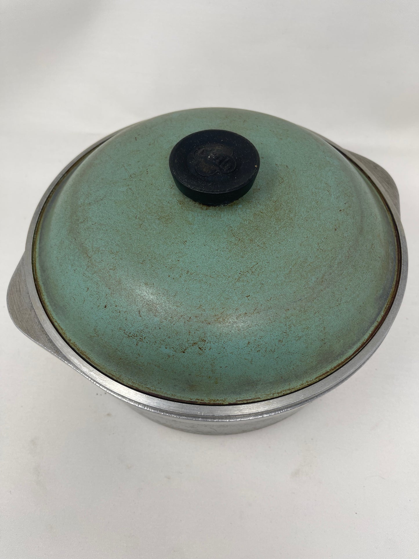 Vintage Club Dutch Oven