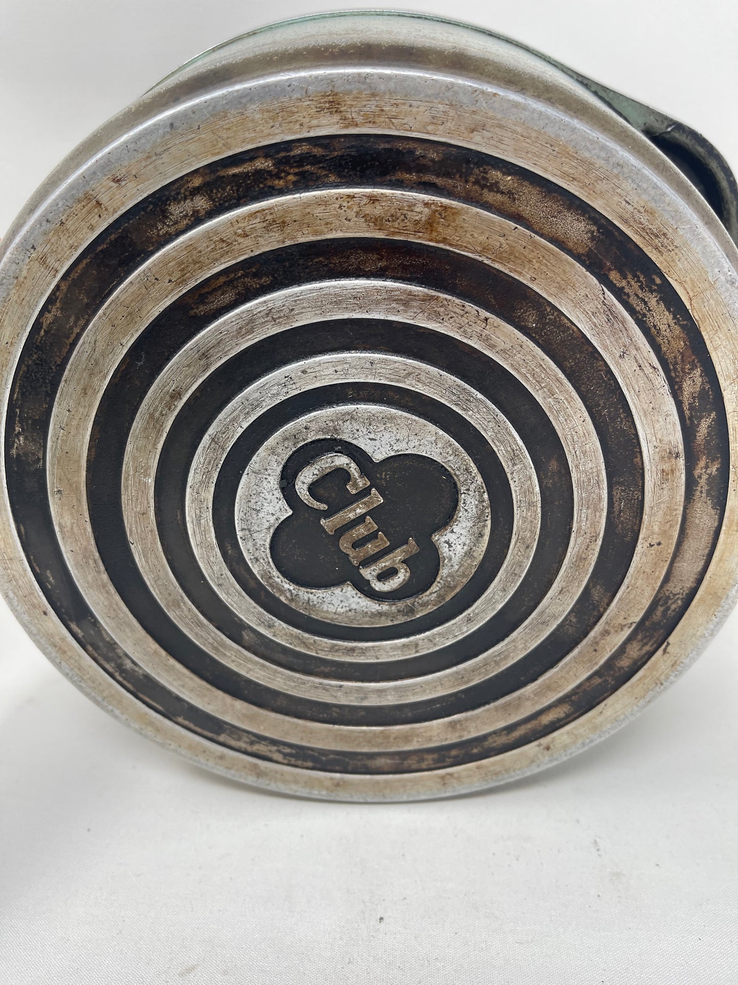 Vintage Club Dutch Oven