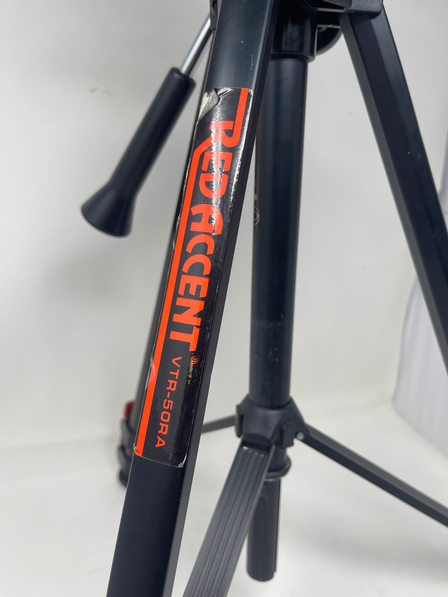 Coaster Red Accent Super-Lite Camera Tripod