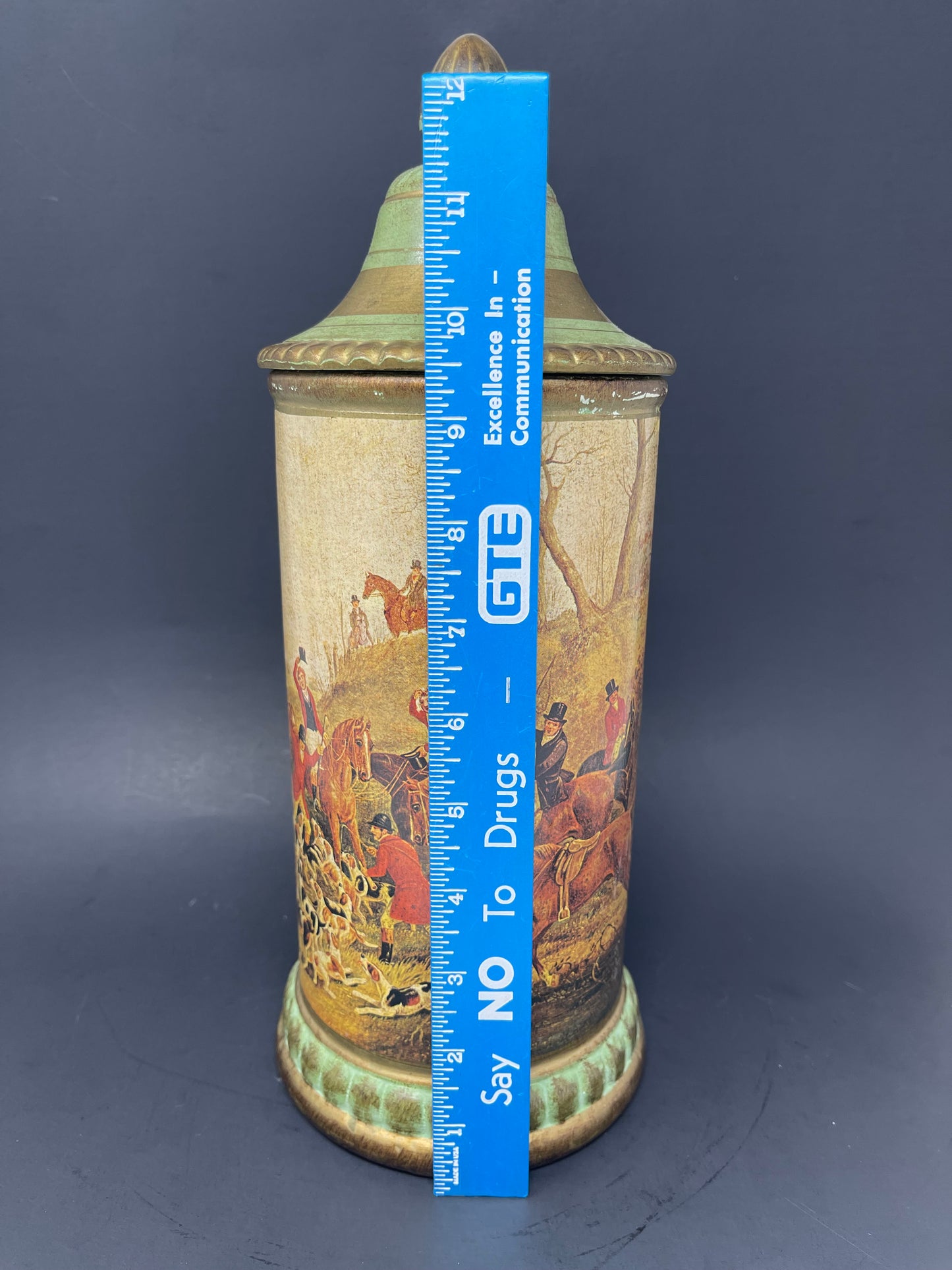 Vintage Hunting Scene Canister