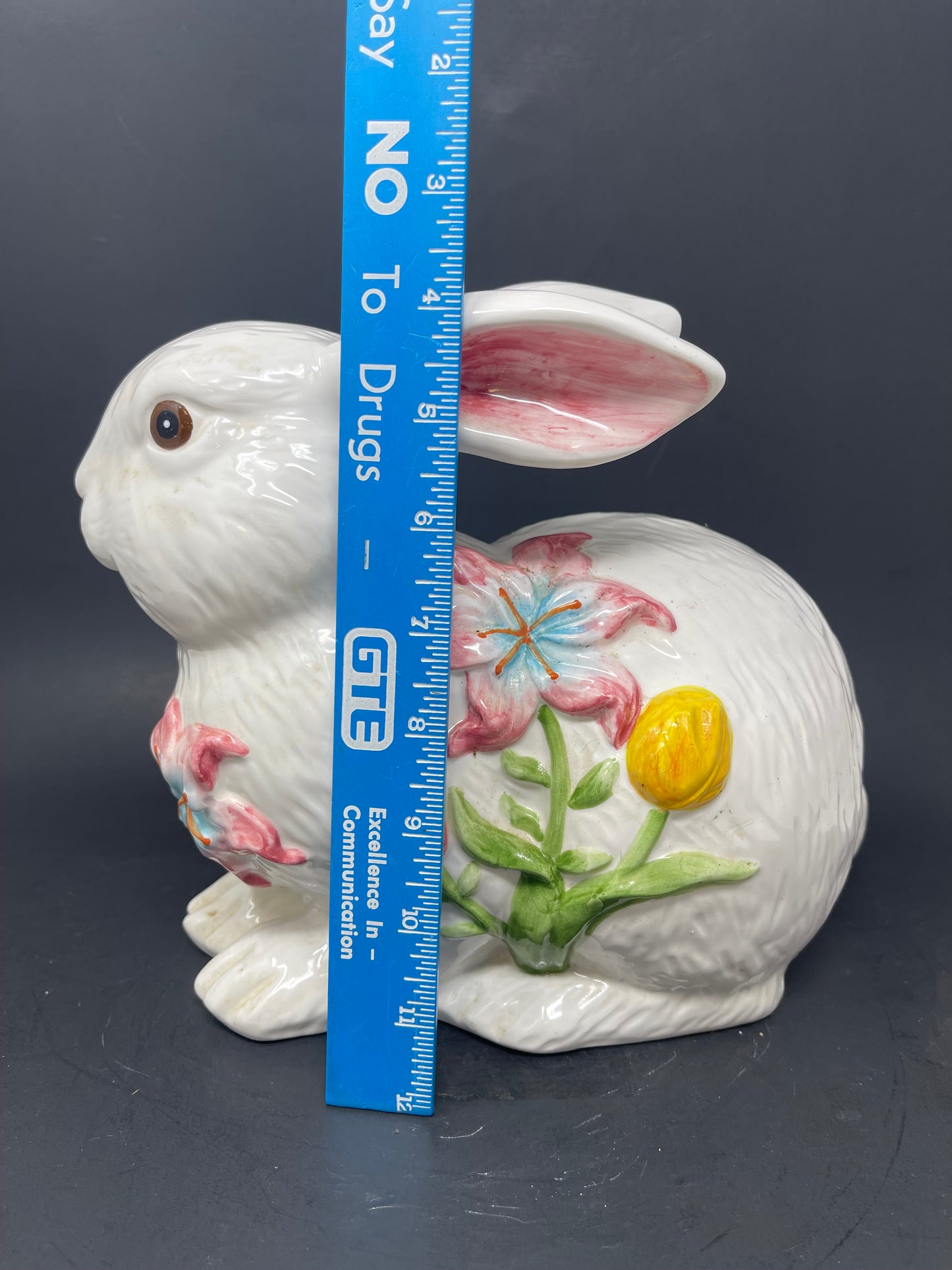 Noble Excellence Ceramic Floral Decorative Bunny