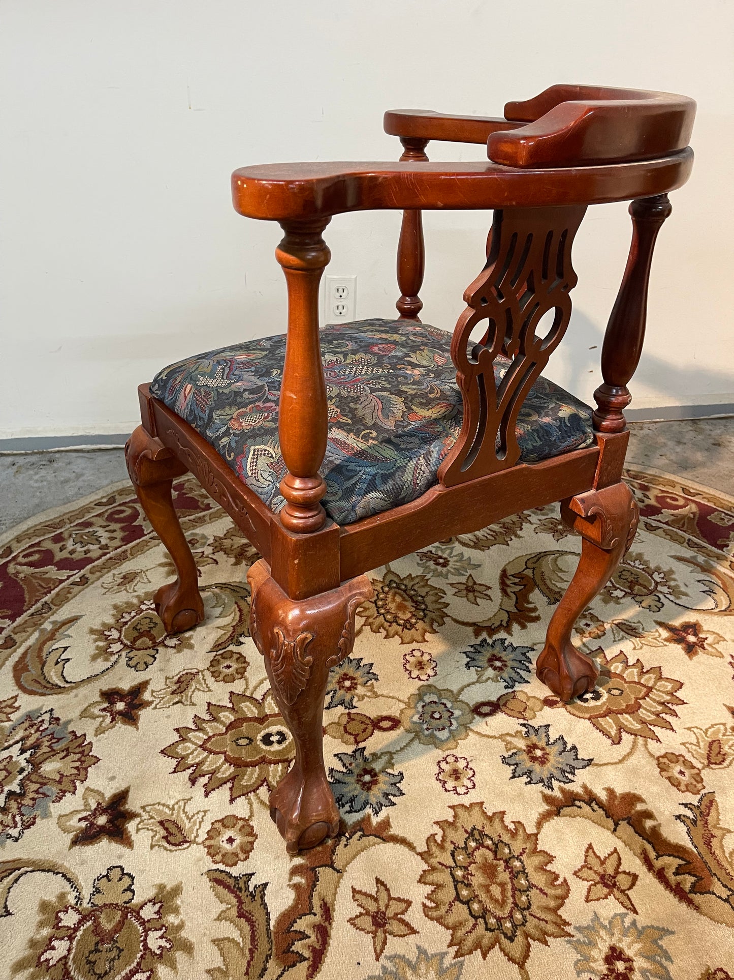 Chippendale Style Corner Chair