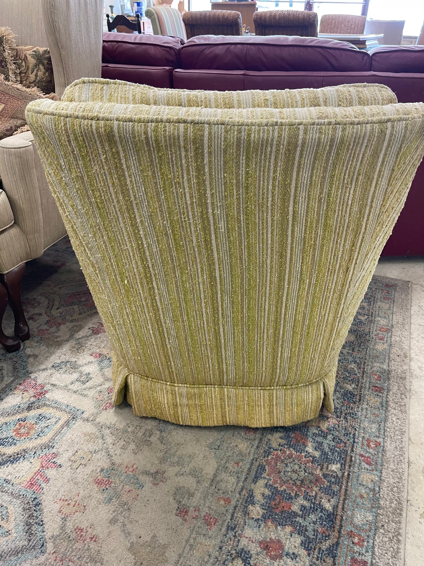 Mid Century Tufted Accent Chair