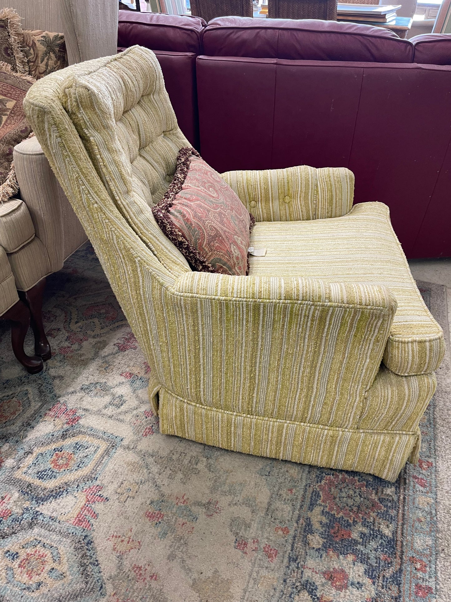 Mid Century Tufted Accent Chair