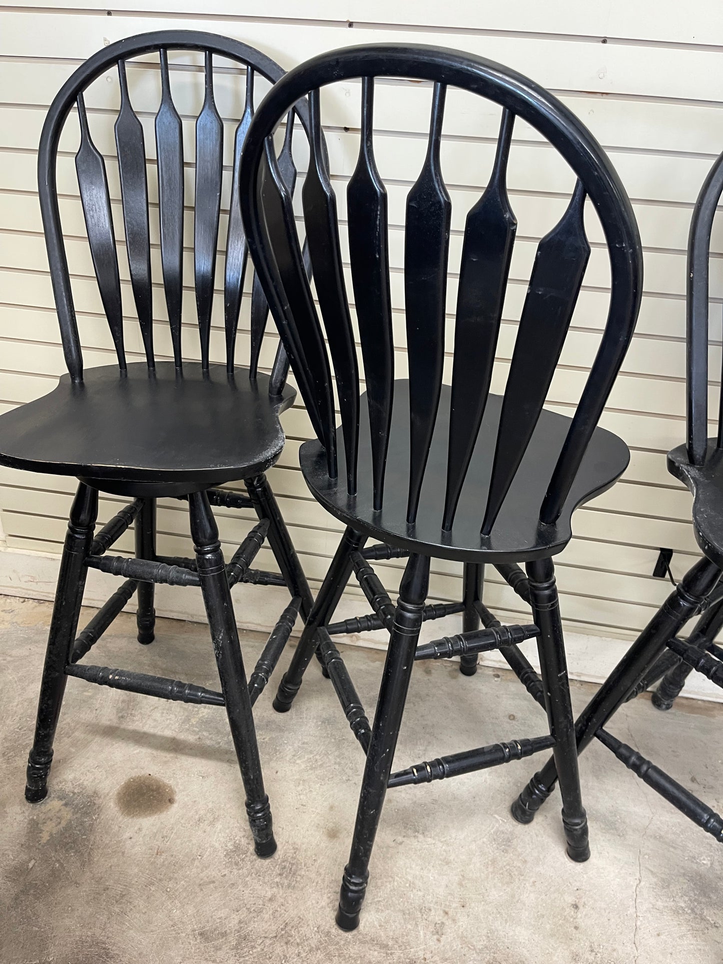 Set Of 3 Black Swivel Barstool/Counter Stools