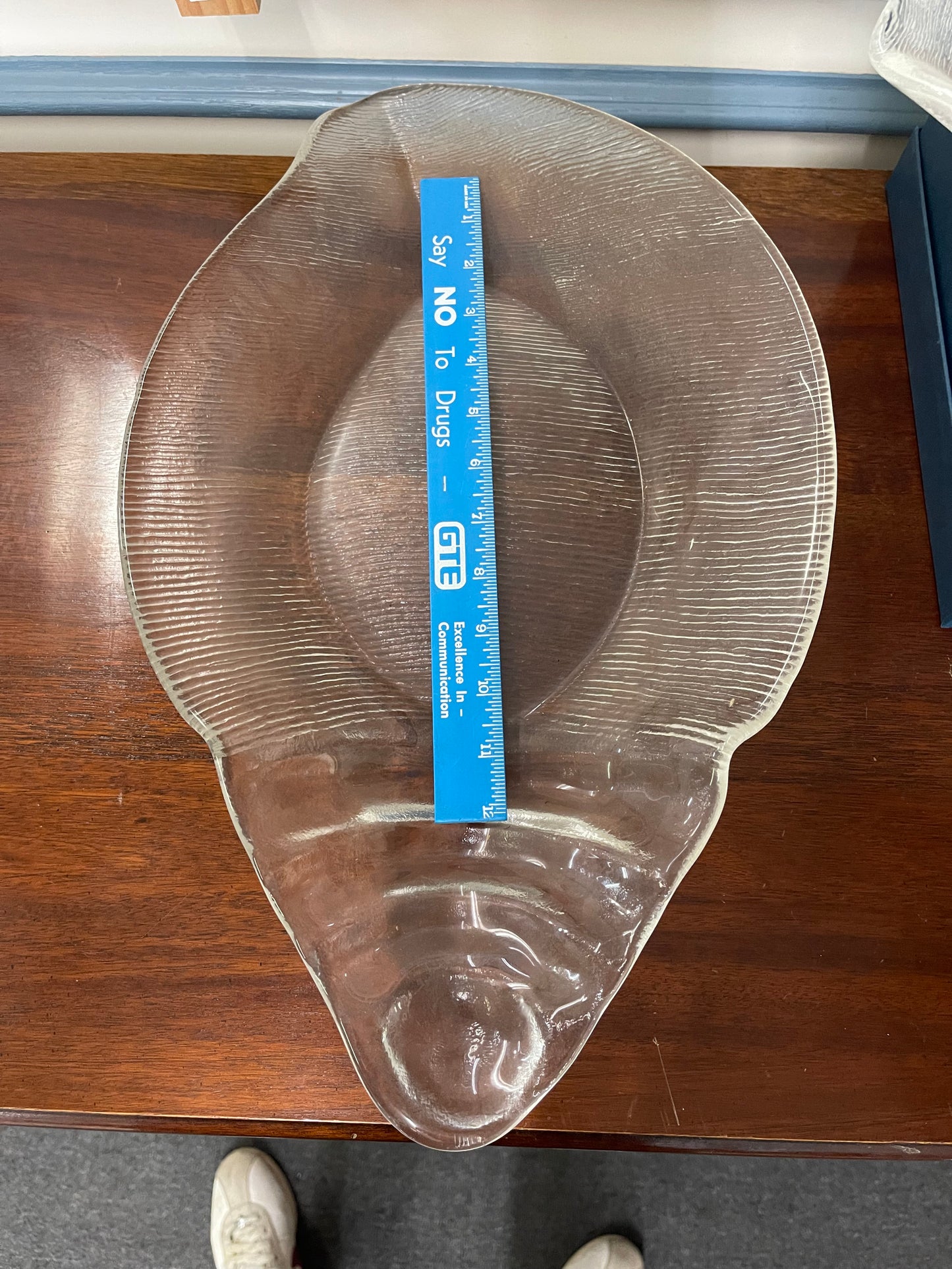 Vintage IVV Crystal Glass Conch Seashell Large Serving Dish Set Of 2