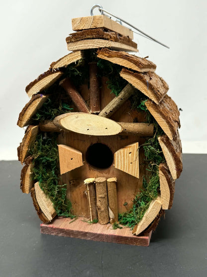 Twosday 18 – Rustic Wooden Birdhouse