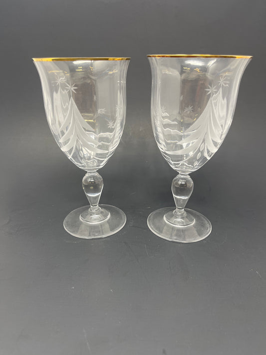 Set Of 2 Etched Crystal Glasses W/ Gold Rim
