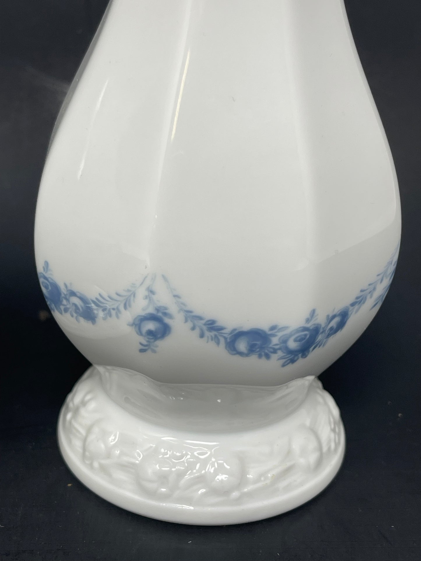 Set Of 2 Classic Rose Rosenthal Group Vases